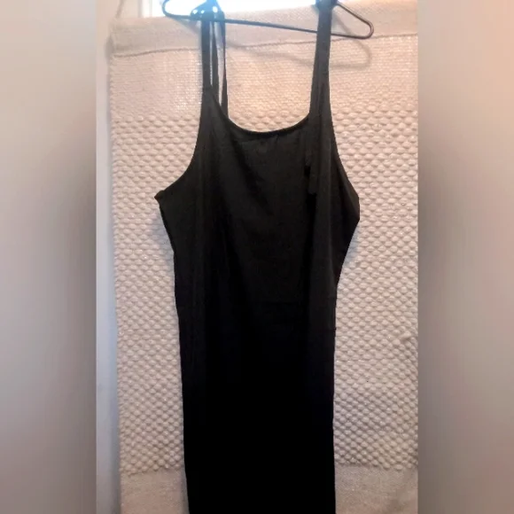 Cute long dress 👗🖤🥰 - Picture 6 of 7